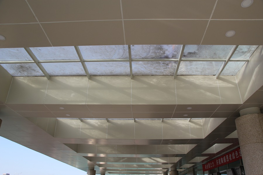 ����X�ΰ�